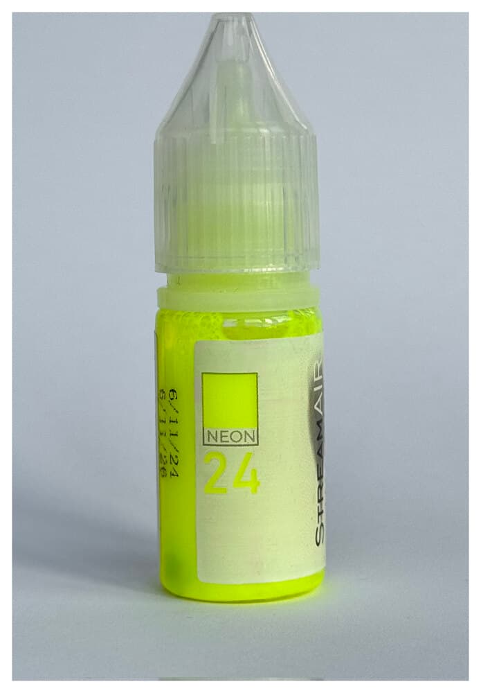 Neon 24