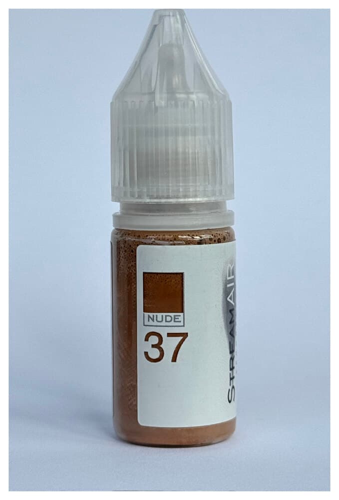 Nude 37